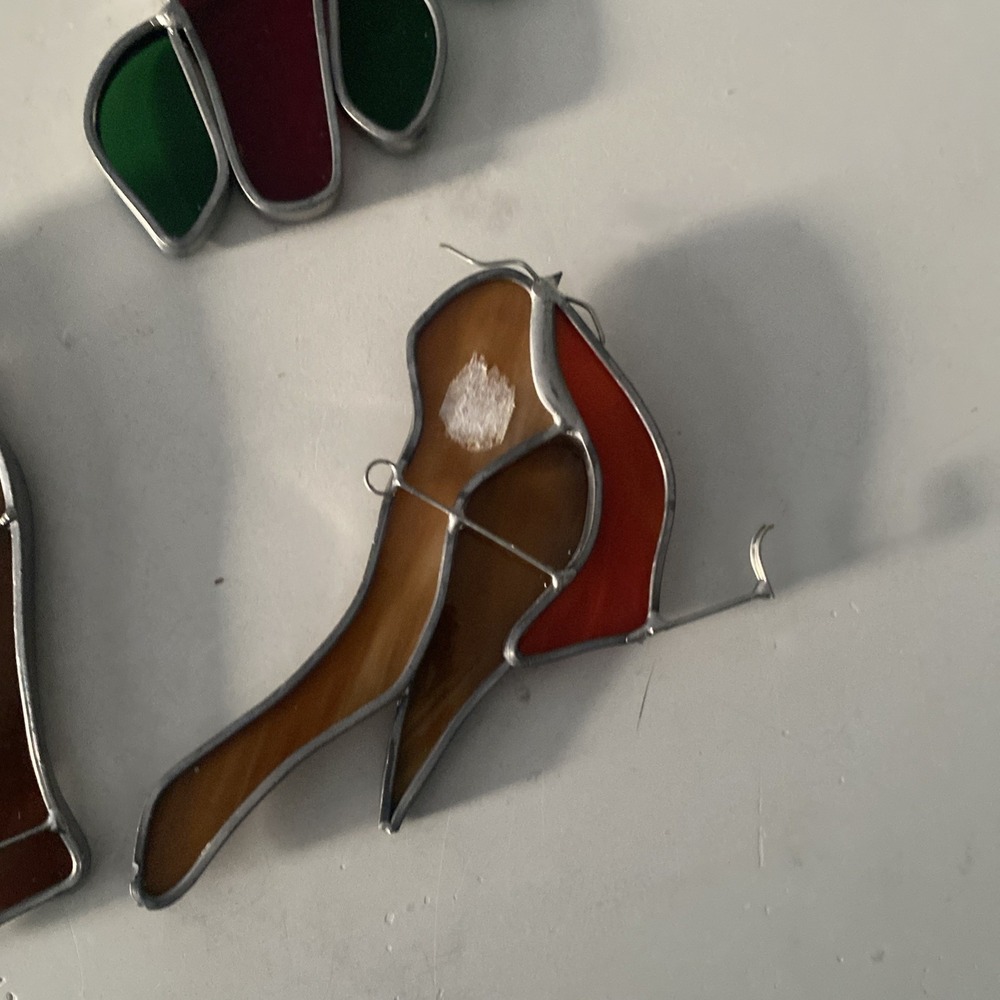 Lot of 3 Stained Glass Handcrafted Birds Cardinal Woodpecker Robin Suncatchers - Picture 8 of 12